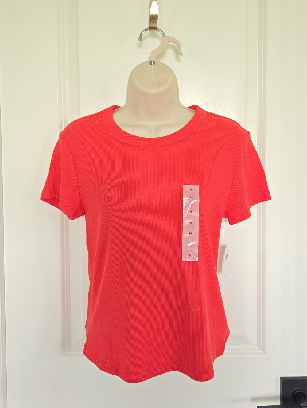 NWT Old Navy Bright Red Short Sleeve Ribbed Crewneck Tee Sz Medium